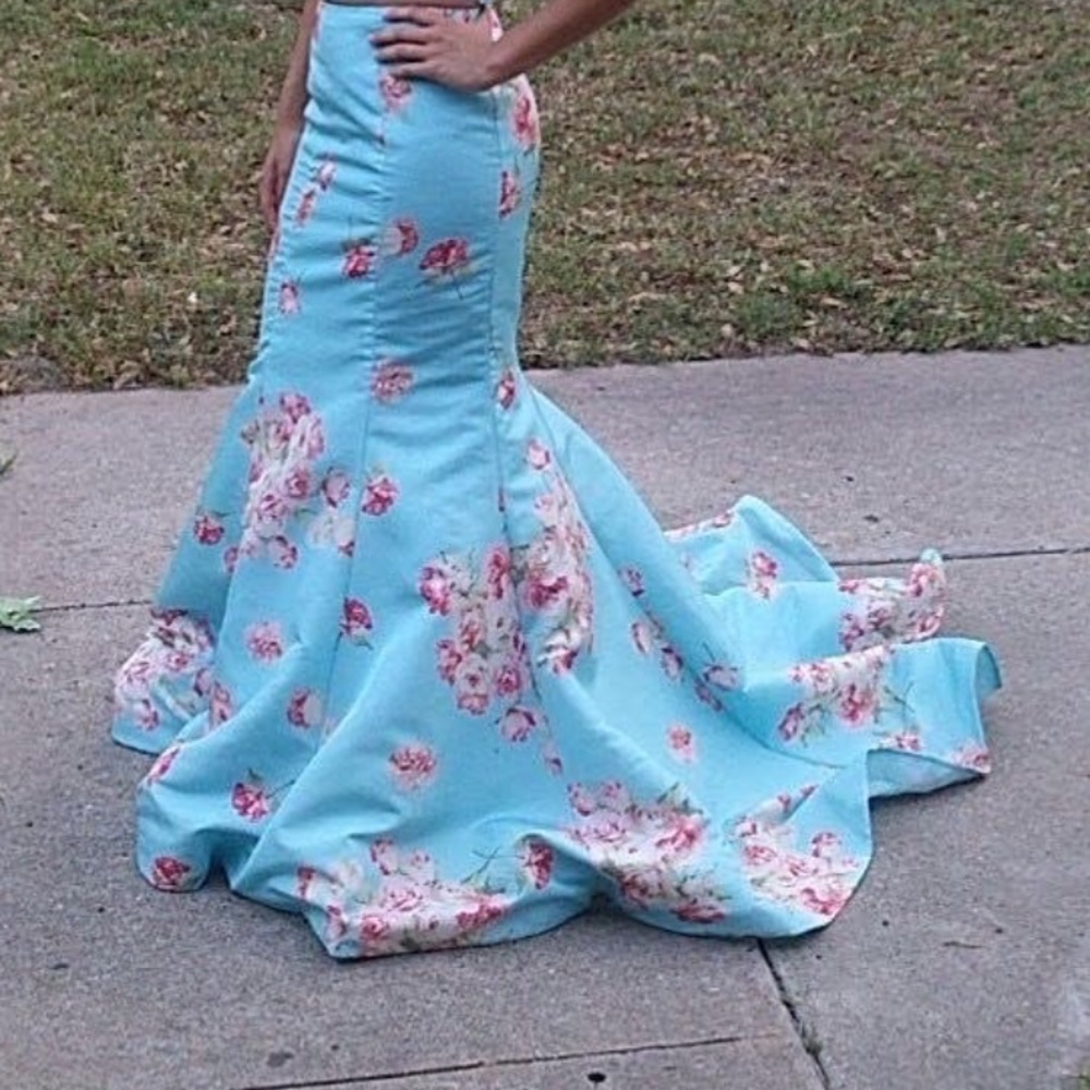 Prom or dinner dress